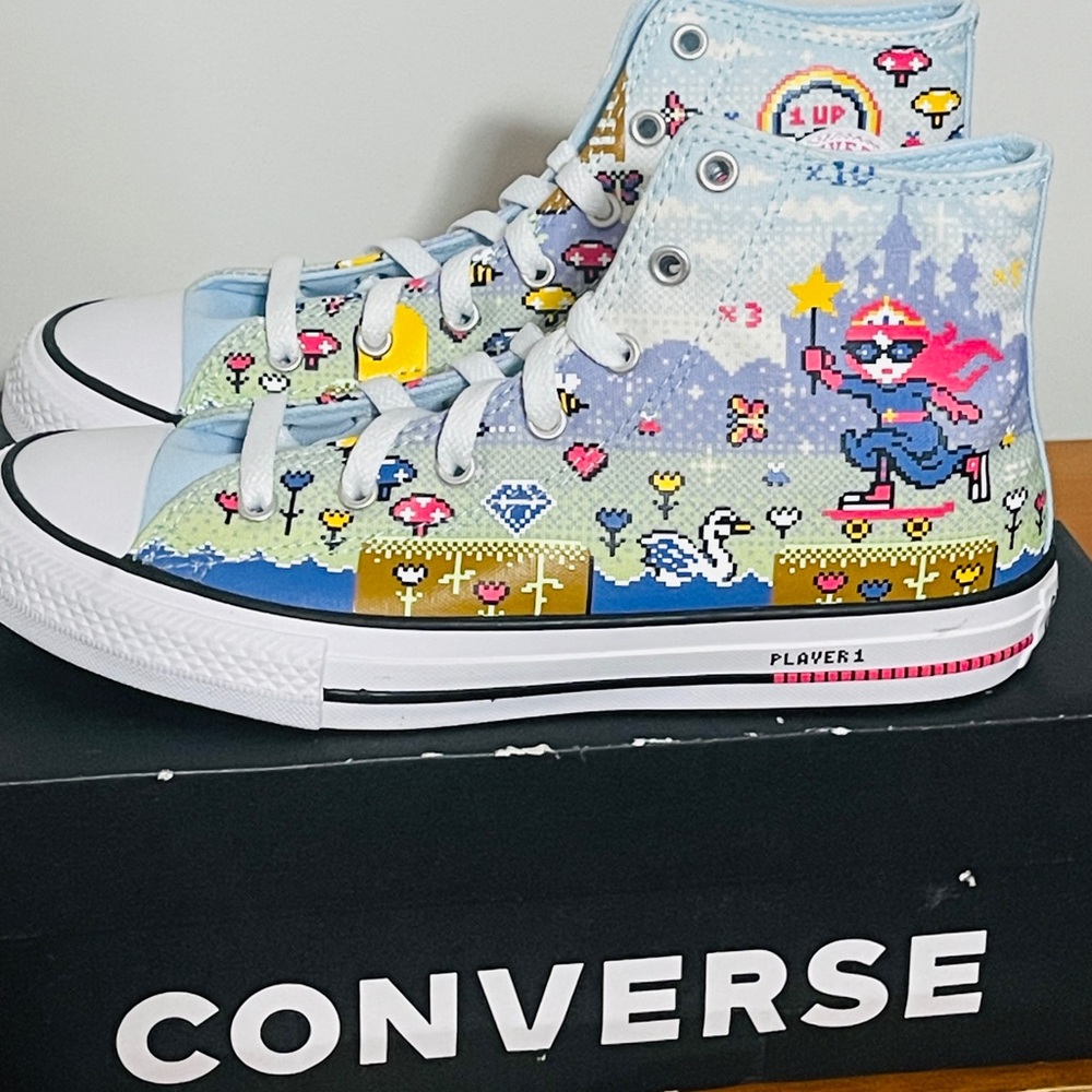 NEW w/ Box 8-Bit Gamer High Tops